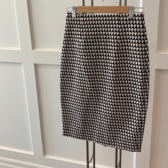 Pencil Skirt Banana Republic - Picture 1 of 6